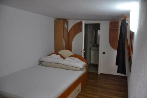 Hostal Casa de Vacan?a Alina