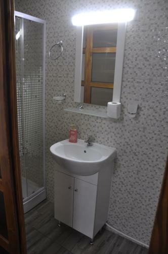 Hostal Casa de Vacan?a Alina