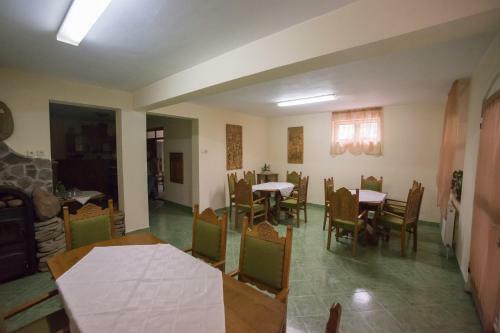 Hostal B�luci Panzi�