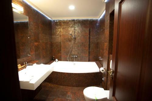 L`art Hotel Carei