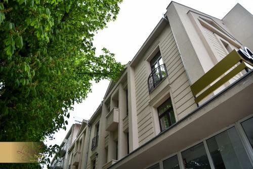 L`art Hotel Carei