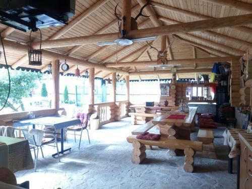 Hostal Pensiunea Serbeca