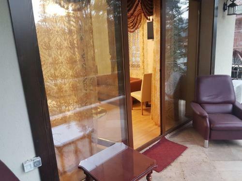 Hostal Edy's Royal Predeal