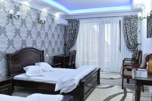 Hostal Edy's Royal Predeal