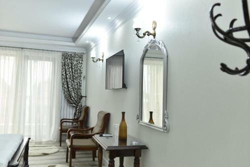 Hostal Edy's Royal Predeal
