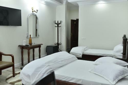 Hostal Edy's Royal Predeal