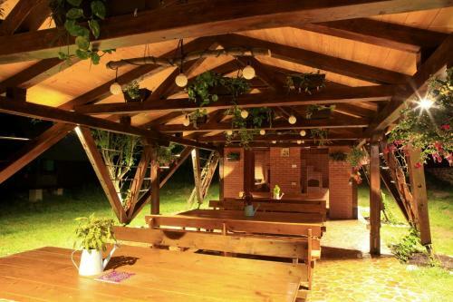 Hostal Pensiunea Dacica