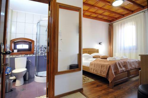 Hostal Pensiunea Manidum