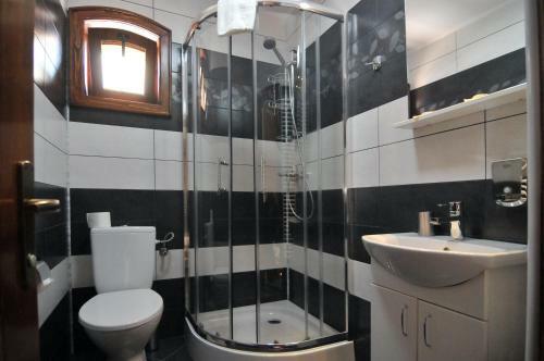 Hostal Pensiunea Manidum