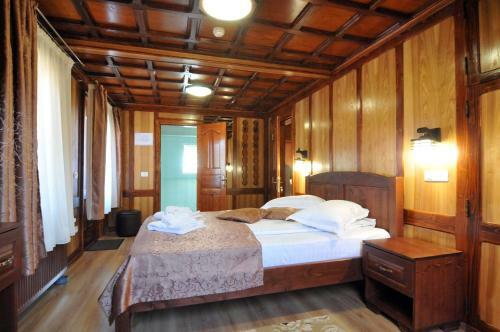 Hostal Pensiunea Manidum