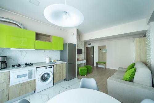 Summerland Sunrise Apartments