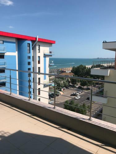 Summerland Sunrise Apartments