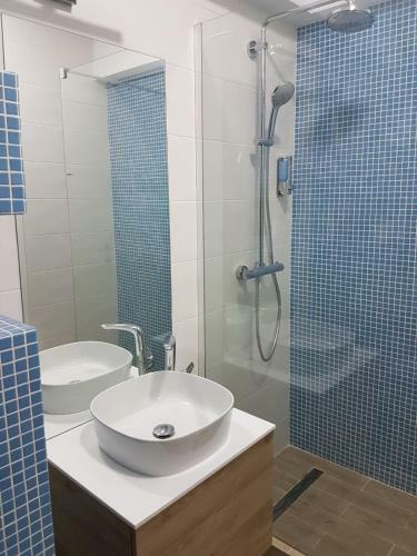 Summerland Sunrise Apartments