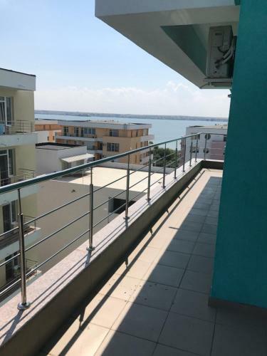 Summerland Sunrise Apartments