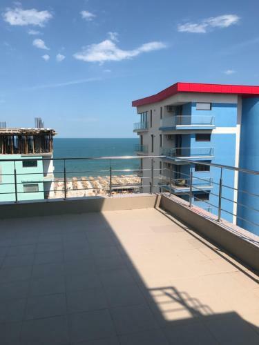 Summerland Sunrise Apartments