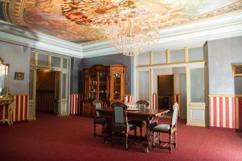 Hotel Nf Palace Old City Bucharest