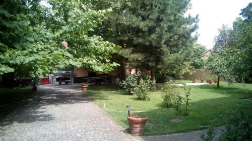 Hostal 3 Platana