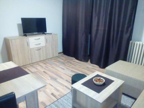 Tasmi Apartment
