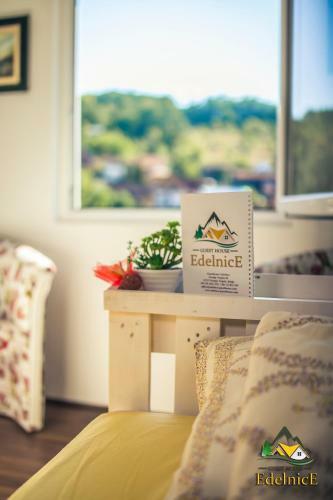Hostal Guesthouse Edelnice