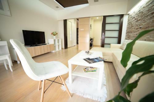 Apartment Milos