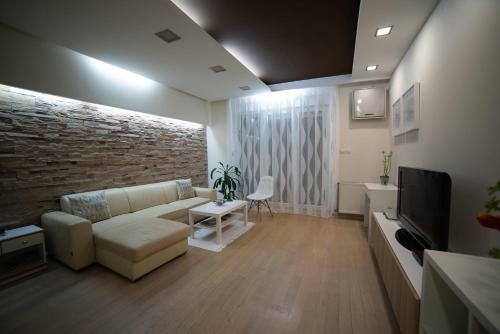 Apartment Milos