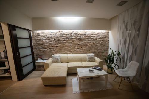 Apartment Milos