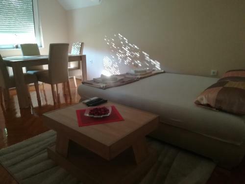 Caredo Apartman