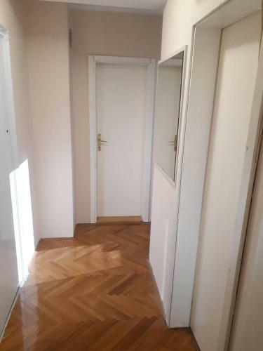 Caredo Apartman