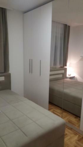 Stojanovic R Apartman