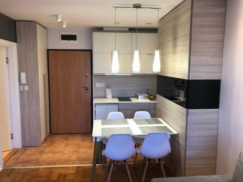 Apartment With Free Garage Place