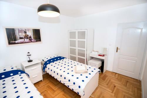 Ema Central Apartment