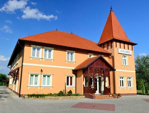 Hostal Villa Larus