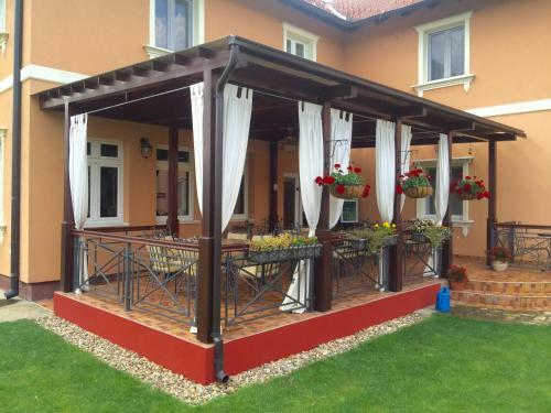 Hostal Villa Larus