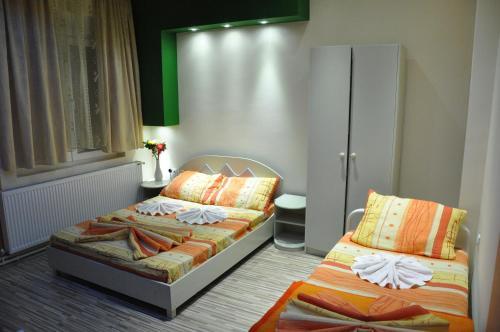 Hostal Guest House Rooms Turist