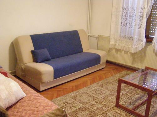 Hostal Guesthouse Lidija