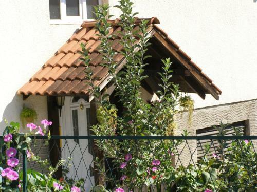 Hostal Guesthouse Lidija