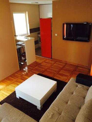 Mountain View Apartment