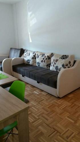 Apartment Ms