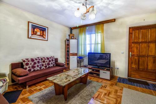 Hostal Guest House Vila Djokic