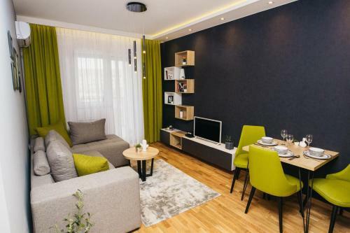 Arena Big Luxury Apartments