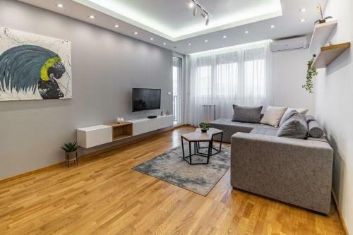 Arena Big Luxury Apartments
