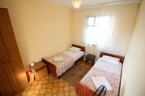 Hostal Kormal Guest House