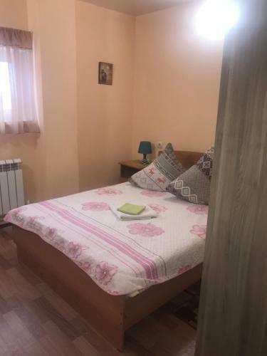 Motel " Guest House"
