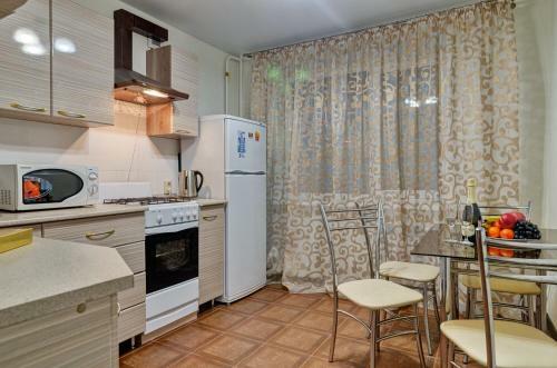 Apartments At Chkalova 19