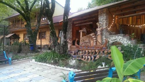 Monastyrskaya Izba