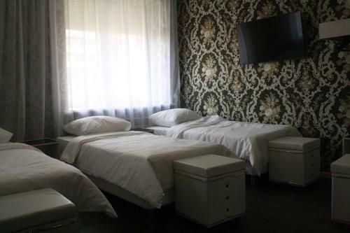 Posada Airport City Lodge