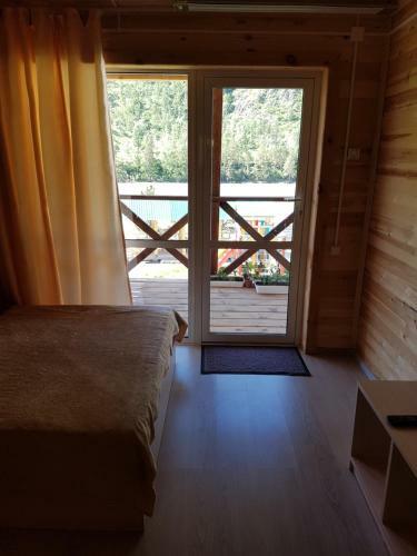 Hostal Guest House Utes Katuni
