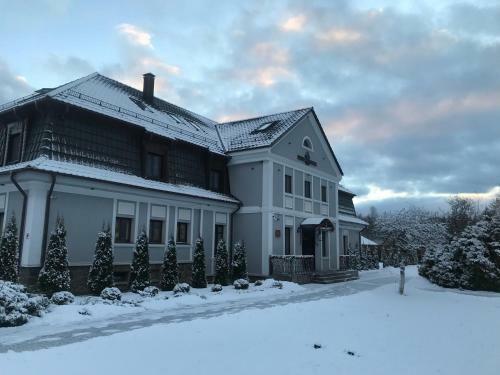 Hotel Dom Lesnika