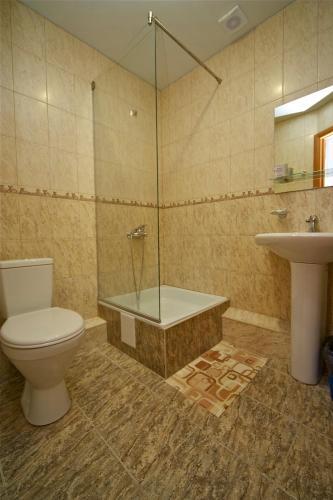 Hotel Pansionat Edem Building ?2