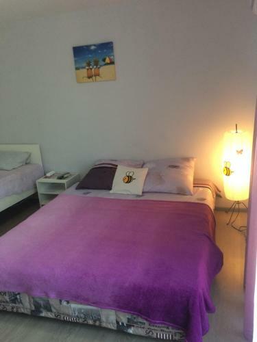 Hostal Guest House Bee